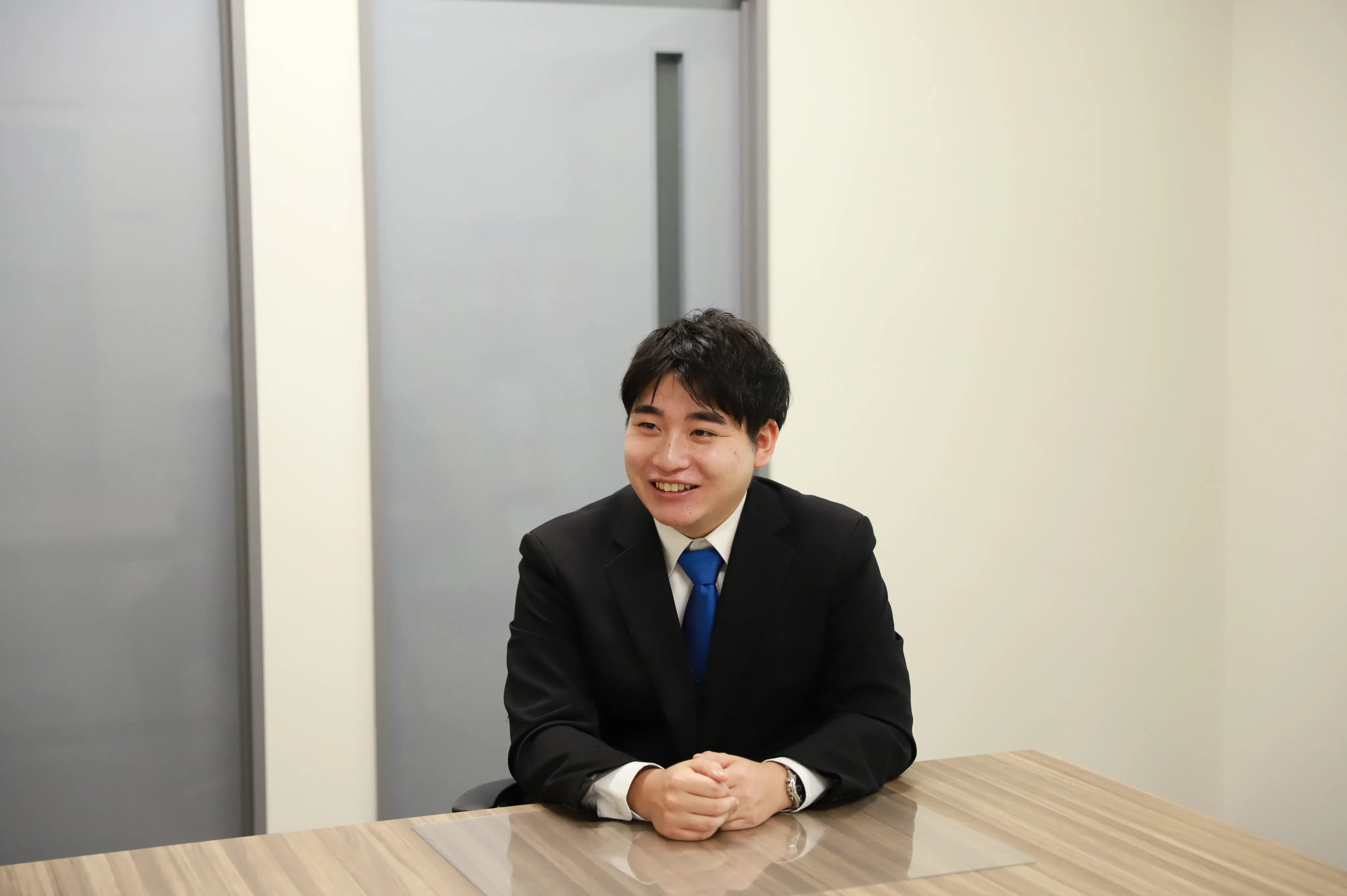 服部さん 仕事風景